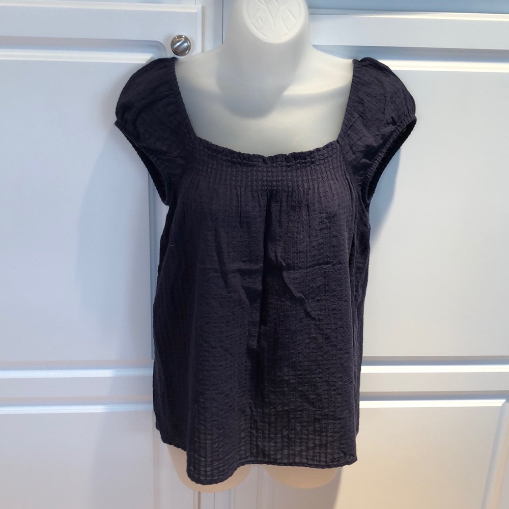 GUC Loft top. Size XS.